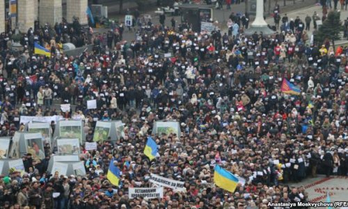 Ukrayna boyu yürüşlər keçirilir