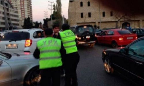 Daha bir sürücü yol polisini döydü - Bakıda