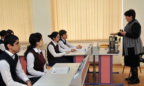 Работать учителем в Азербайджане можно будет только после окончания интернатуры