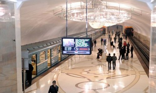 Проблемы в бакинском метро