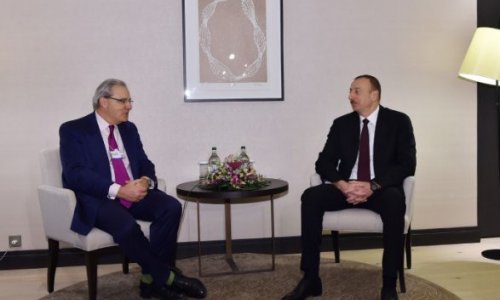 Ильхам Алиев встретился с гендиректором Gaz de France Suez