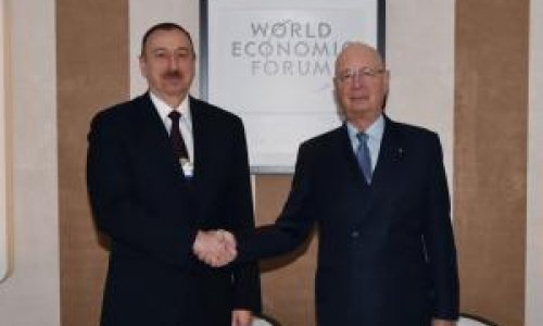 Ильхам Алиев встретился с председателем ВЭФ