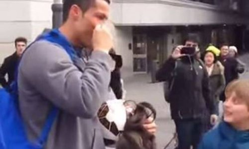 Real Madrid superstar dresses as a beggar to surprise child