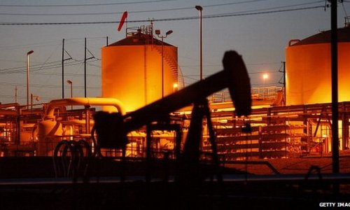 Oil prices rebound on signs of output cuts