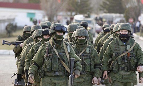 Украинские военные отступают
