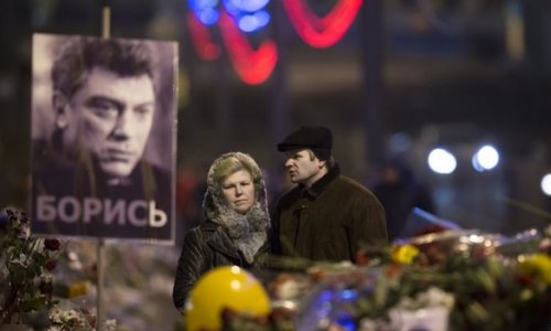 Boris Nemtsov death: Mourners to pay respects in Moscow