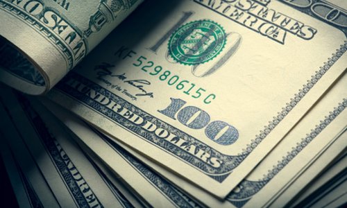 Dollar rekorda doğru gedir