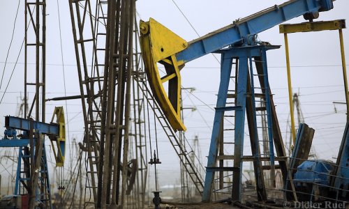 Azeri 2016 budget envisages oil price of $50/barrel