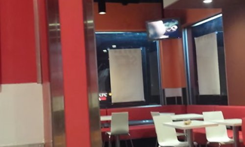 Эротическое видео в  KFC