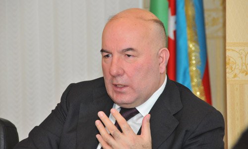 Elman Rüstəmov Mərkəzi Bankın sədri təyin edildi