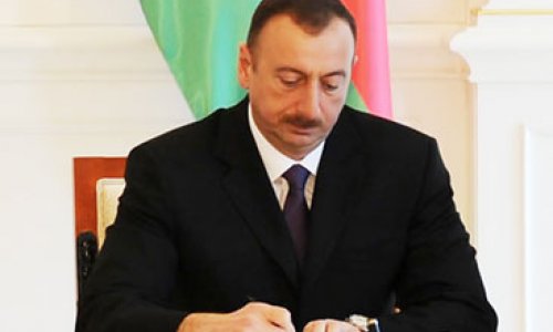 İlham Əliyev inşaat işçilərini “Tərəqqi” medalı ilə təltif etdi