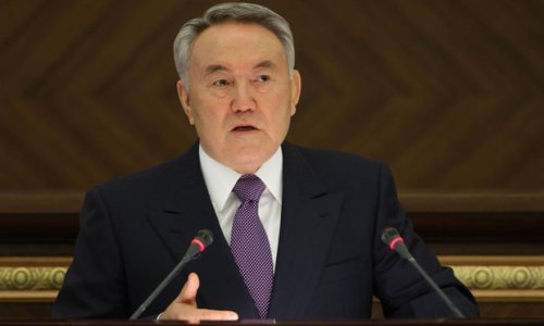 Назарбаев объяснил поведение казахстанцев
