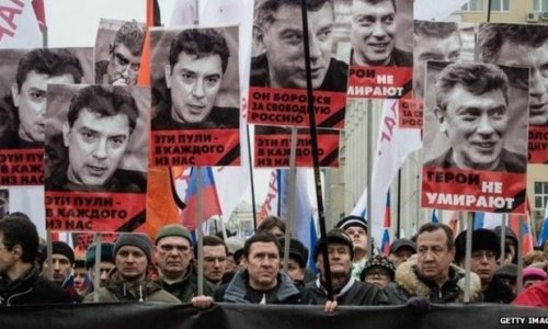 Russian opposition parties form anti-Putin alliance