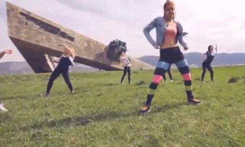 Women who twerked in front of a WW2 memorial in Russia are jailed