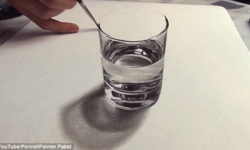 Artist creates incredible painting of a glass of water