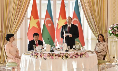 Azeri, Vietnamese leaders praise ties, pledge to expand coop