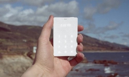 Forget the smartphone, the LIGHT Phone could be all you need
