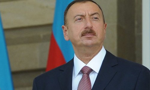 Ильхам Алиев на открытии бульвара и парка