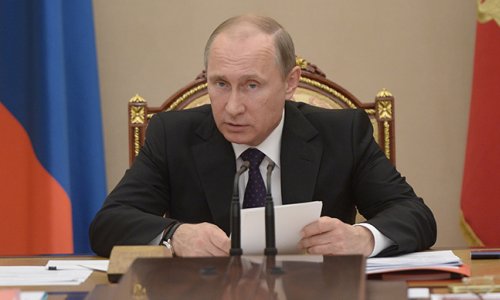 Putin congratulates Aliyev on Azerbaijan Republic Day