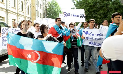 Azeri youth groups picket EU, UK embassies in Baku