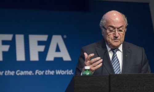 Top FIFA officials Blatter, Valcke may be questioned in Swiss investigation