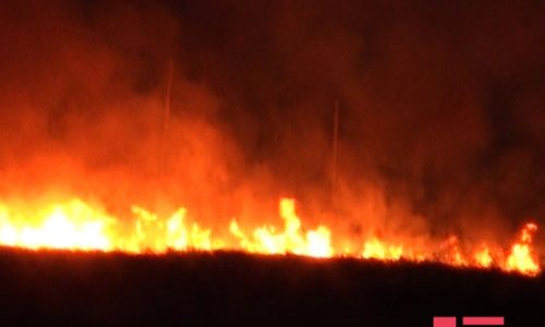 Армяне устроили пожар на оккупированных азербайджанских территориях