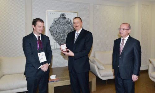 Ильхаму Алиеву вручена высшая паралимпийская награда