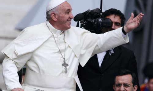 Папа Римский решил попробовать листья коки