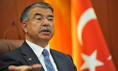 Исмет Йылмаз избран спикером парламента Турции
