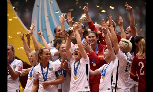 Lloyd's hat-trick leads U.S. to third title