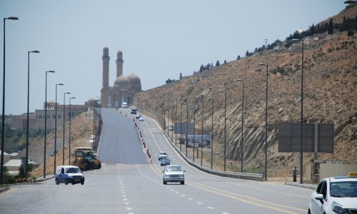 Paytaxtın giriş yolu təmir olunur