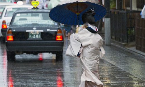 В Японии эвакуируют 350 тысяч человек из-за тайфуна