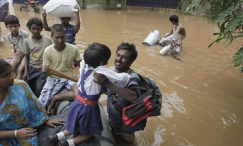 Наводнение убило 180 человек