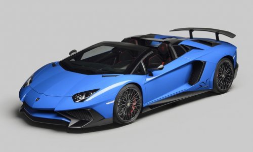 Lamborghini's reveals Aventador LP 750-4 SV Roadster