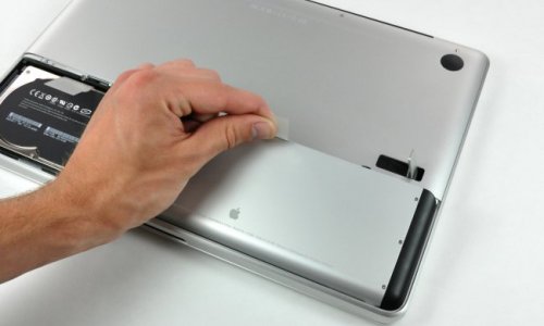 Хакер продемонстрировал удаленный взлом батарей MacBook