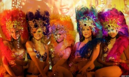 A showgirl's story of sequins and censorship in Shanghai