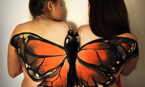 Artist's horrifying body paintings