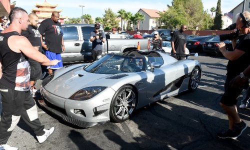 Floyd Mayweather pulls up to work in $4.8 million hypercar