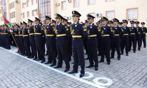 Азербайджанские полицейские собираются в Минск