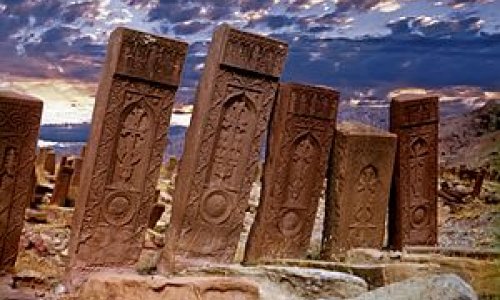 Azerbaijan's Unesco envoy rejects Armenian claims on Julfa cemetery