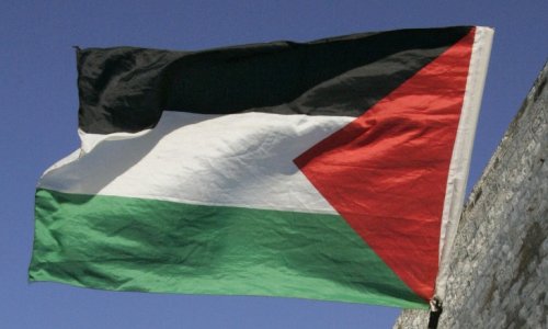 Vote allows raising of Palestinian and Vatican flags at United Nations