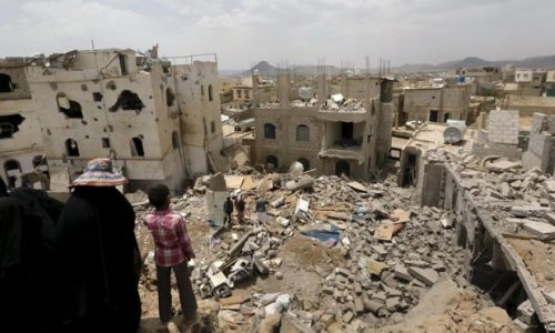 Inside Yemen's 'forgotten war'
