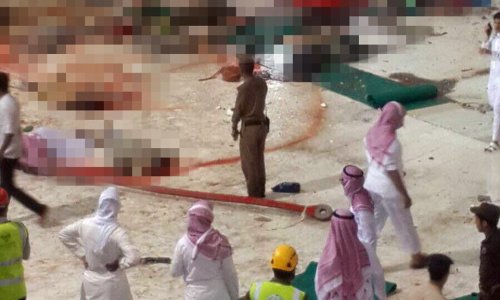 Mosque shakes seconds before crane collapse which killed 111 in Mecca disaster