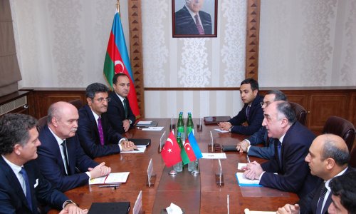 Турция поддерживает Азербайджан