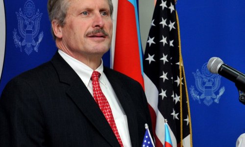 Посол США: «Я провожу встречи с различными политическими партиями Азербайджана