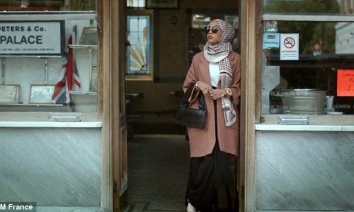 H&M features its first Muslim model in a hijab