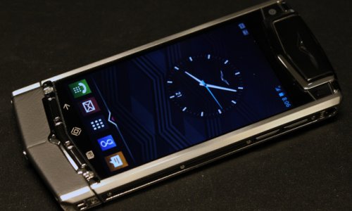 «Vertu» ən güclü bahalı smartfonunu təqdim etdi