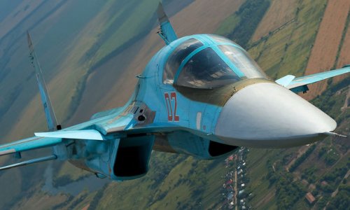 Российские Су-34 летят в Сирию через Азербайджан