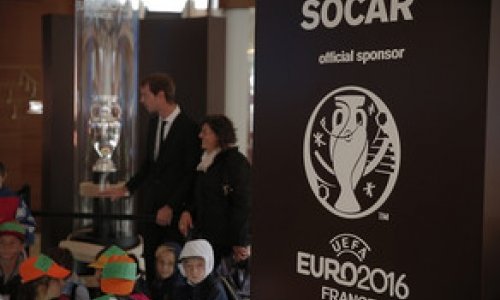 SOCAR “UEFA-2016”nın kubokunun təqdimatını keçirib