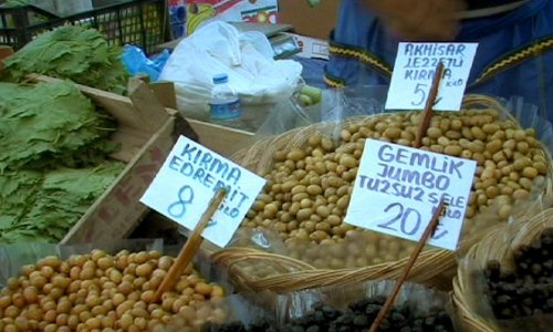 Annual inflation in Turkey up to almost eight percent